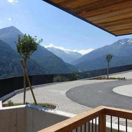 Villa 4br Amazing Next To The Ski Slops Chalet- If You Want To Book, Please Contact On Wh-ats-app - 0034-635-518-057 !!!! Sölden