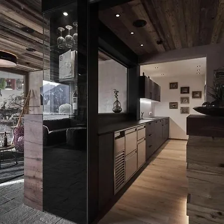 Villa 4br Amazing Next To The Ski Slops Chalet- If You Want To Book, Please Contact On Wh-ats-app - 0034-635-518-057 !!!! *
